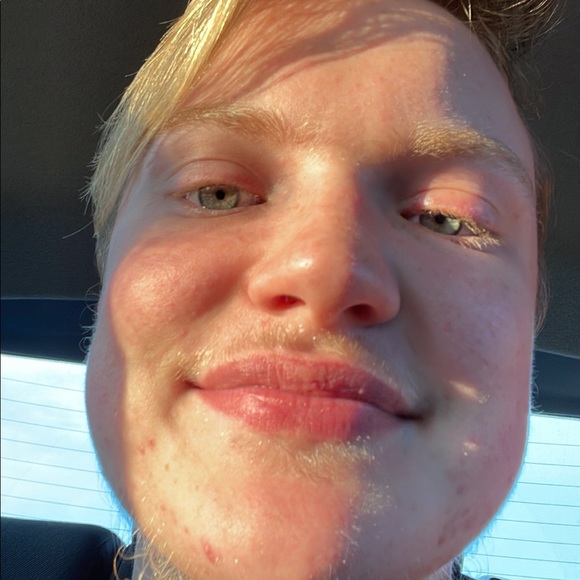 Meet your Posher, Zaran - Picture 1 of 1